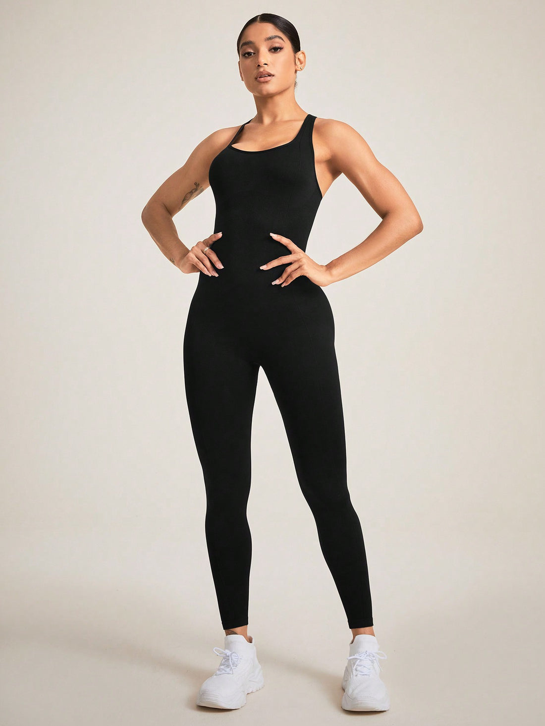 MOFEE One-Piece Yoga Bodysuit FLV-LT731 in Black