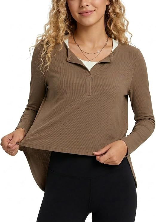 MOFEE Ribbed Half-Zip Polo Long Sleeve Top in Coffee Brown
