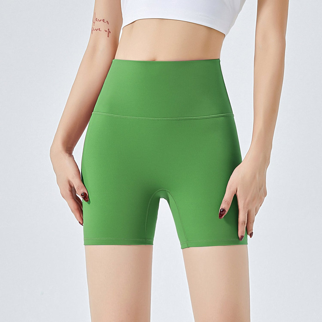 MOFEE Studio Training Short SFK-009 in Forest Green
